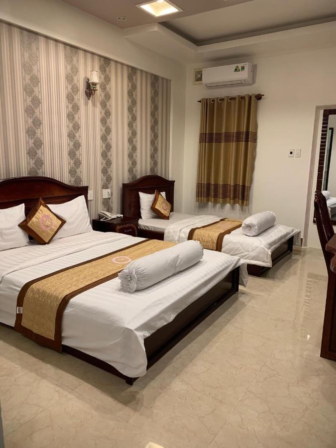 Phuc Hung Hotel Rạch Giá Eksteriør billede