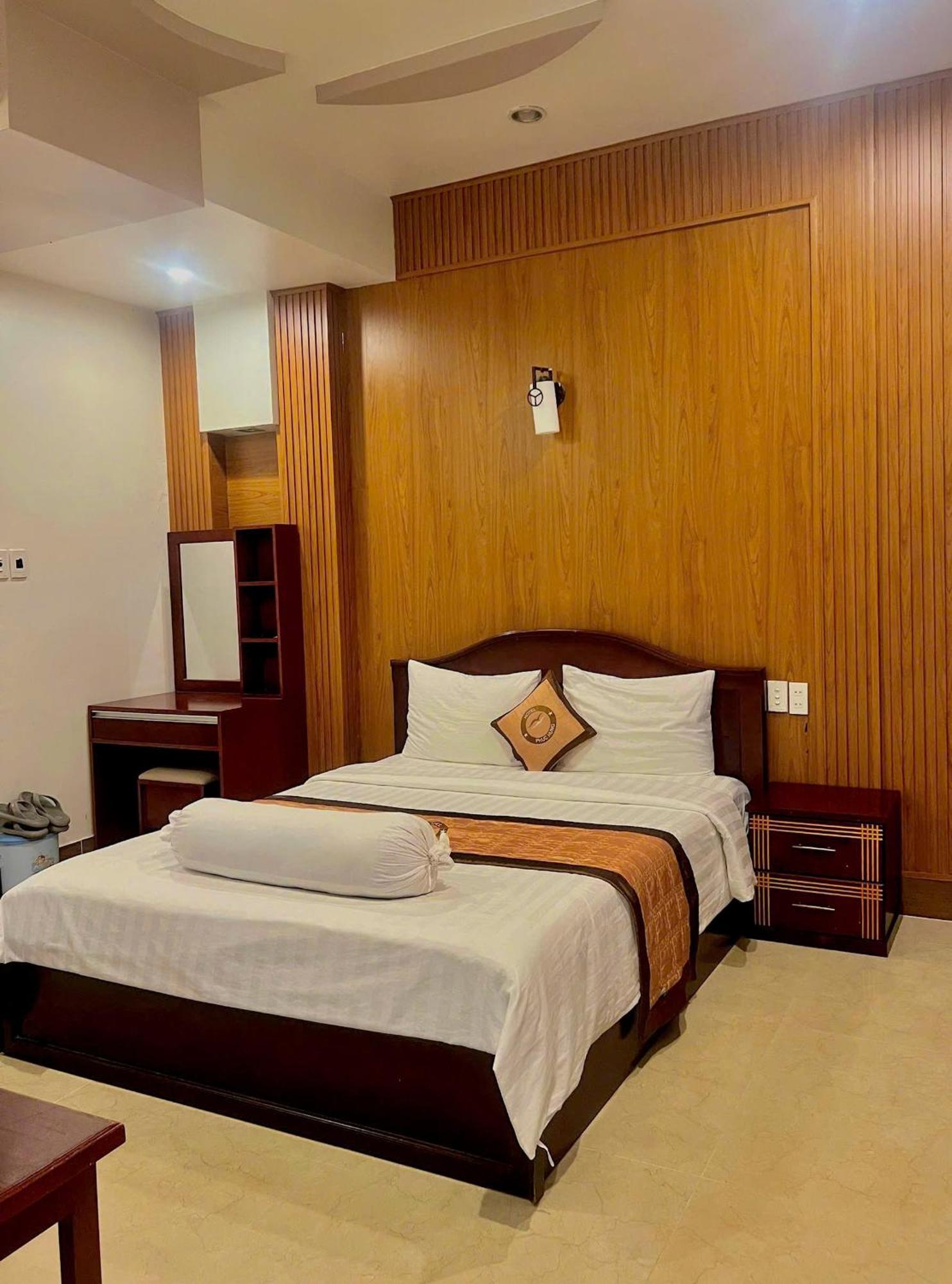 Phuc Hung Hotel Rạch Giá Eksteriør billede